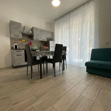 Residenza Gasparoni Di Guidi Eleonora Verona Exterior photo